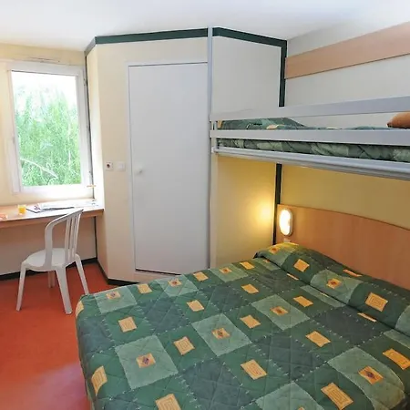 Premiere Classe Nantes Ouest - St Herblain Отель Сен-Эрблен