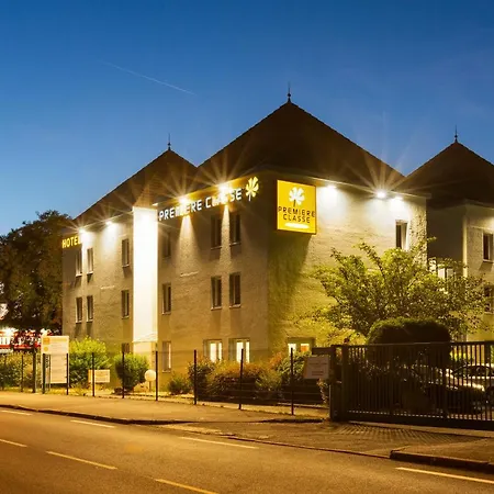 Premiere Classe Nantes Ouest - St Herblain * Saint-Herblain