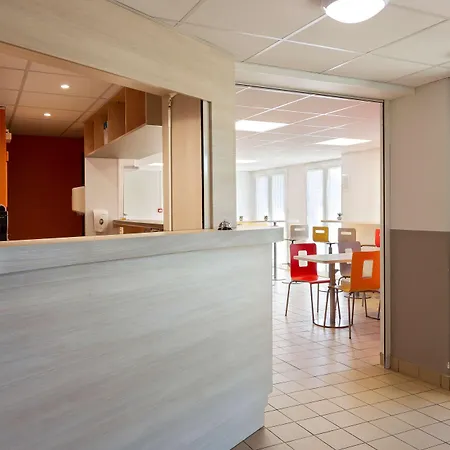 Premiere Classe Nantes Ouest - St Herblain * Saint-Herblain
