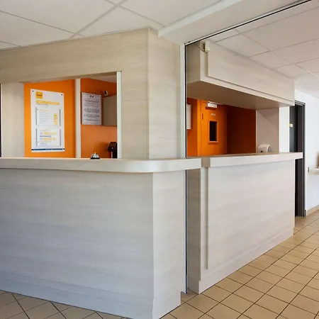 Premiere Classe Nantes Ouest - St Herblain * Saint-Herblain