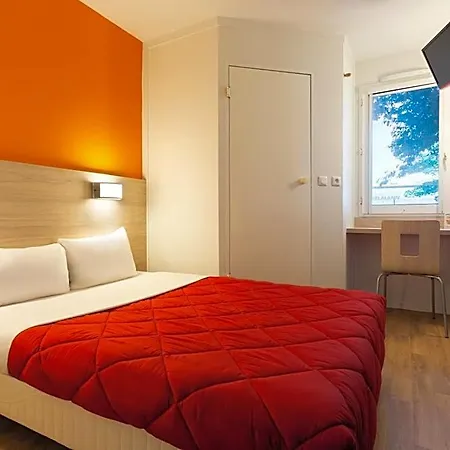 Premiere Classe Nantes Ouest - St Herblain Отель Сен-Эрблен