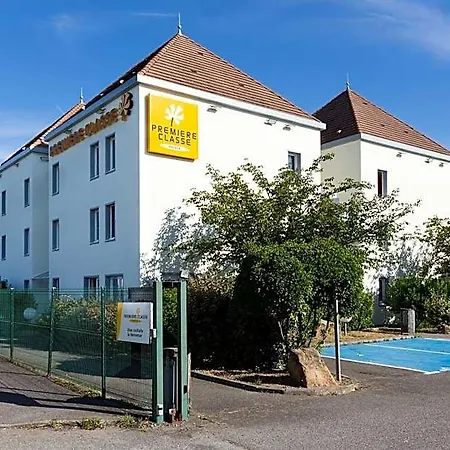 Premiere Classe Nantes Ouest - St Herblain Отель *