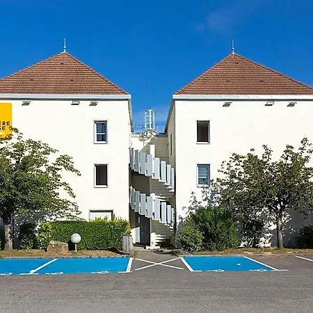 Отель Premiere Classe Nantes Ouest - St Herblain Сен-Эрблен