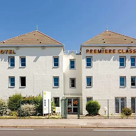 Premiere Classe Nantes Ouest - St Herblain * Сен-Эрблен