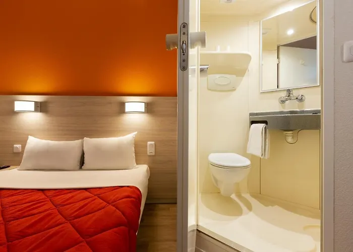 Premiere Classe Nantes Ouest - St Herblain Hotel *