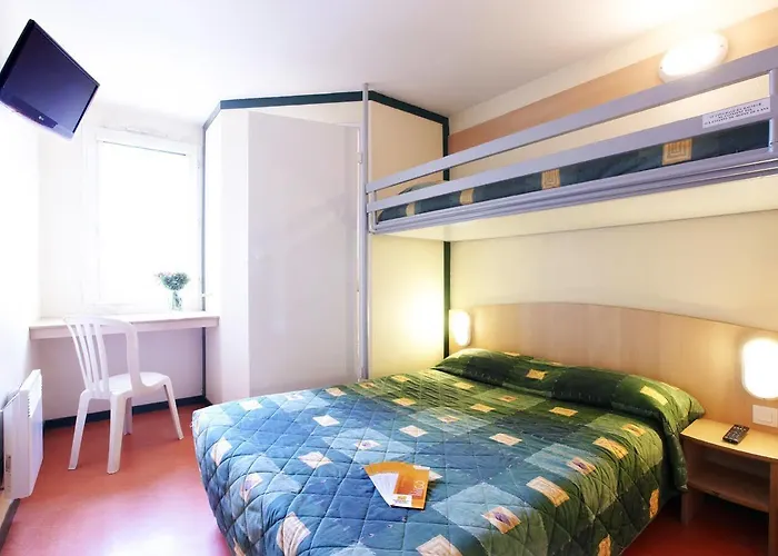 酒店 Premiere Classe Nantes Ouest - St Herblain 圣埃尔布兰